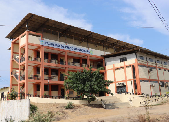 Facultad de Ciencias Sociales 